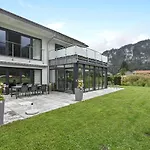 Panorama Eg *